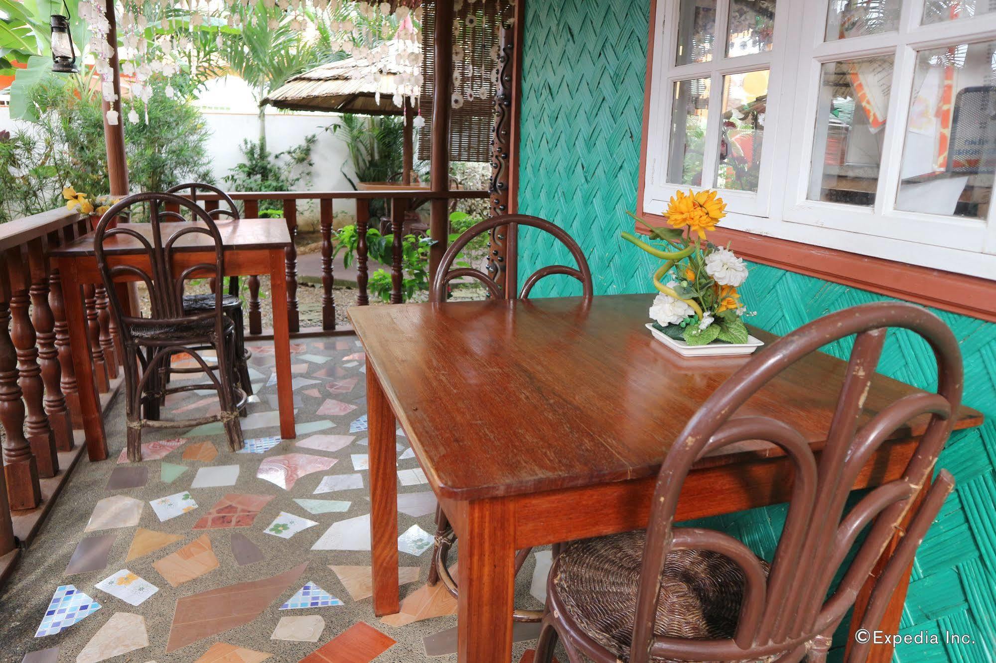 Tia Mers Guest House Пуэрто-Принцеса Экстерьер фото